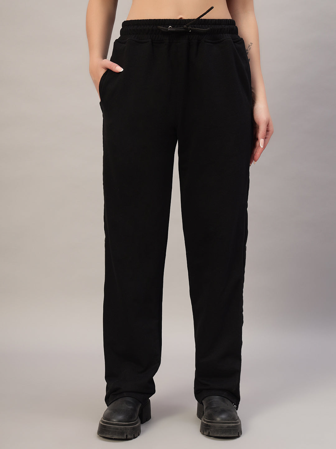 WOMEN'S MAMBO JOGGERS (BLACK)