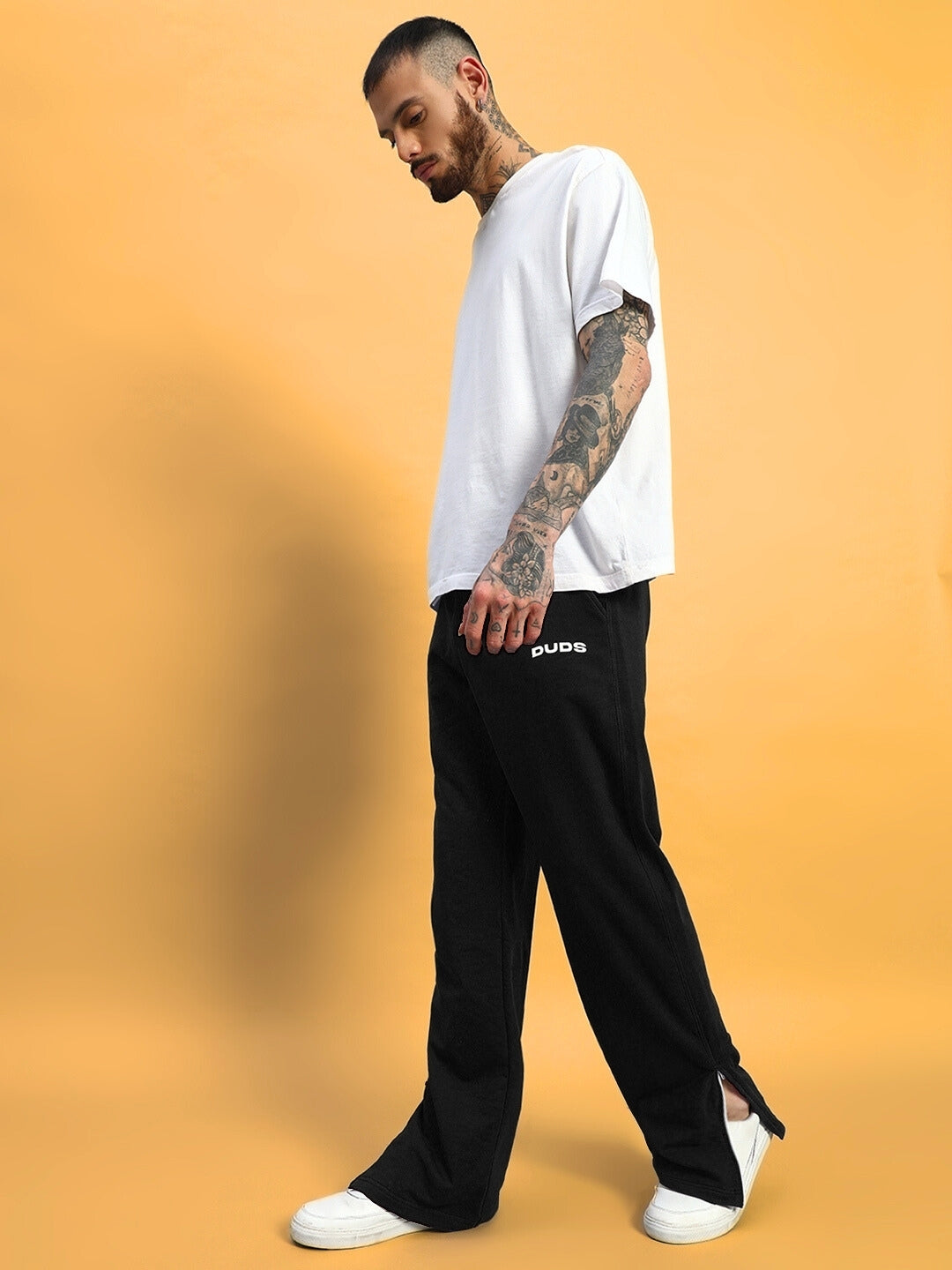 HERSHEY SIDE SLIT JOGGERS (BLACK)