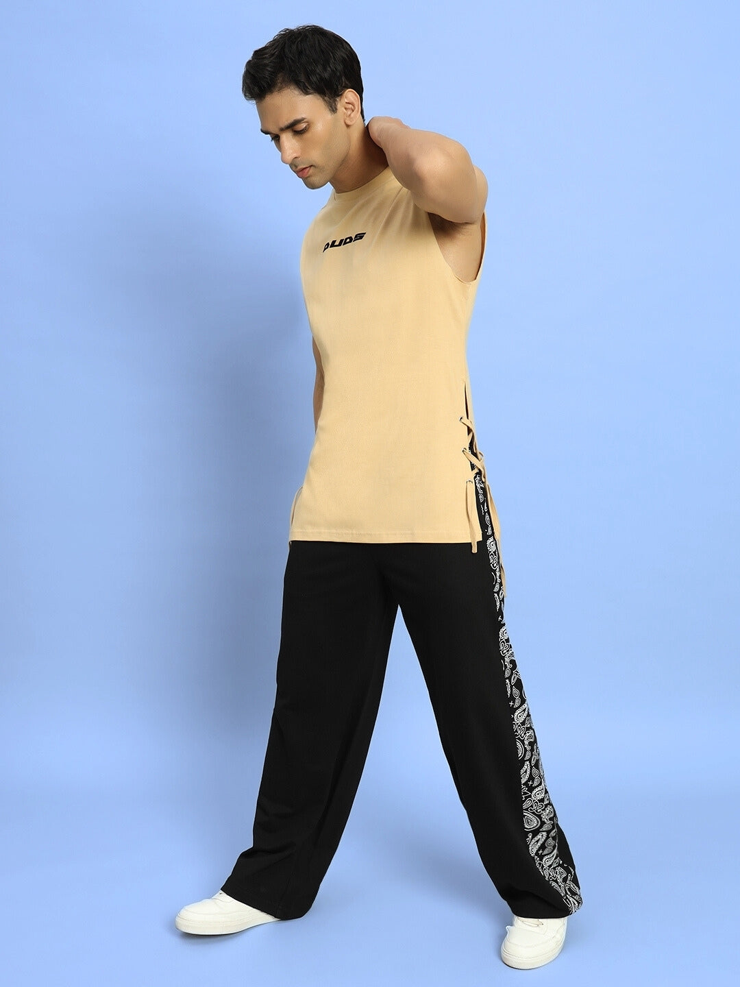 WALTZ RELAXED FIT JOGGERS (BLACK)