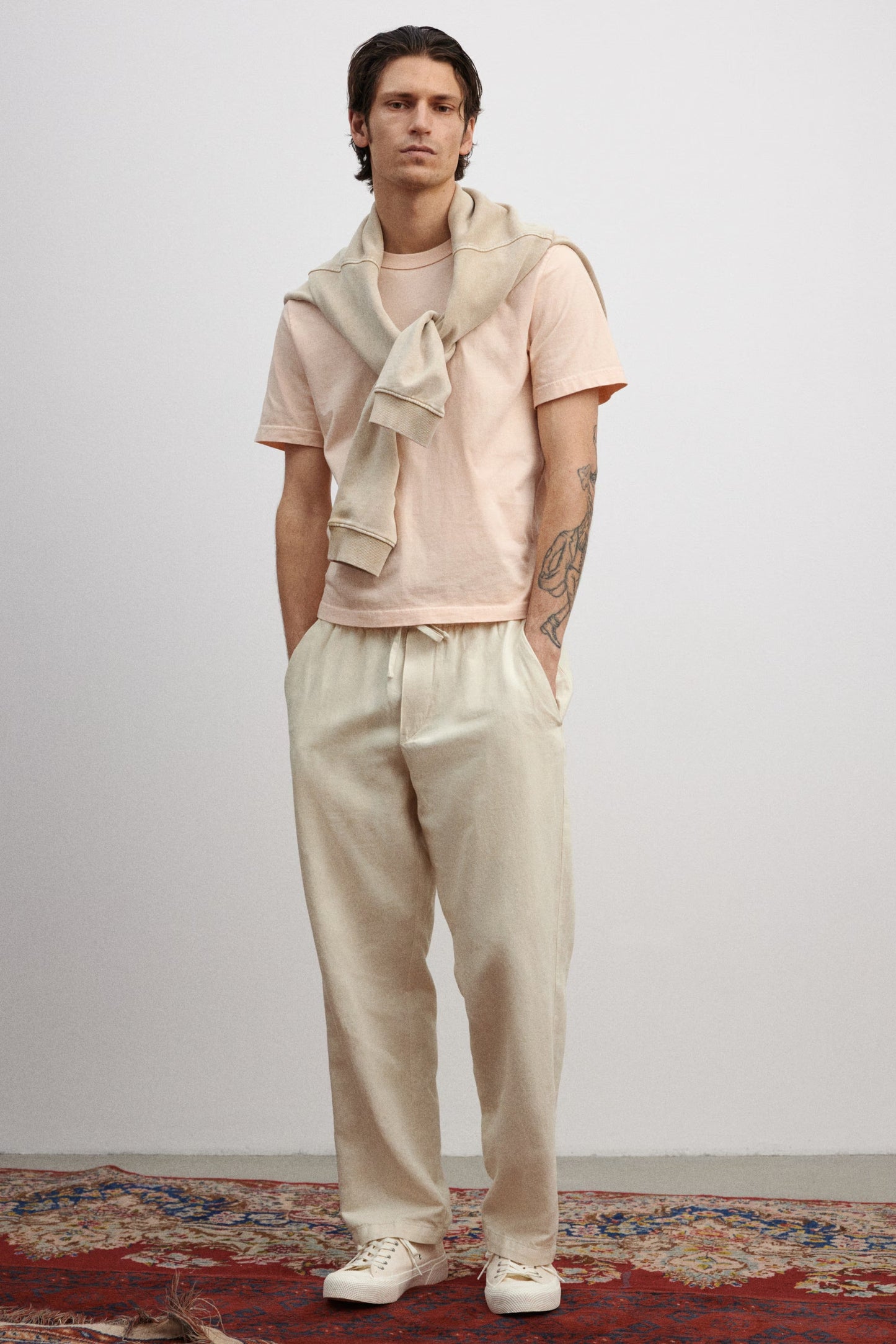 Breezy Comfort, Effortless Style