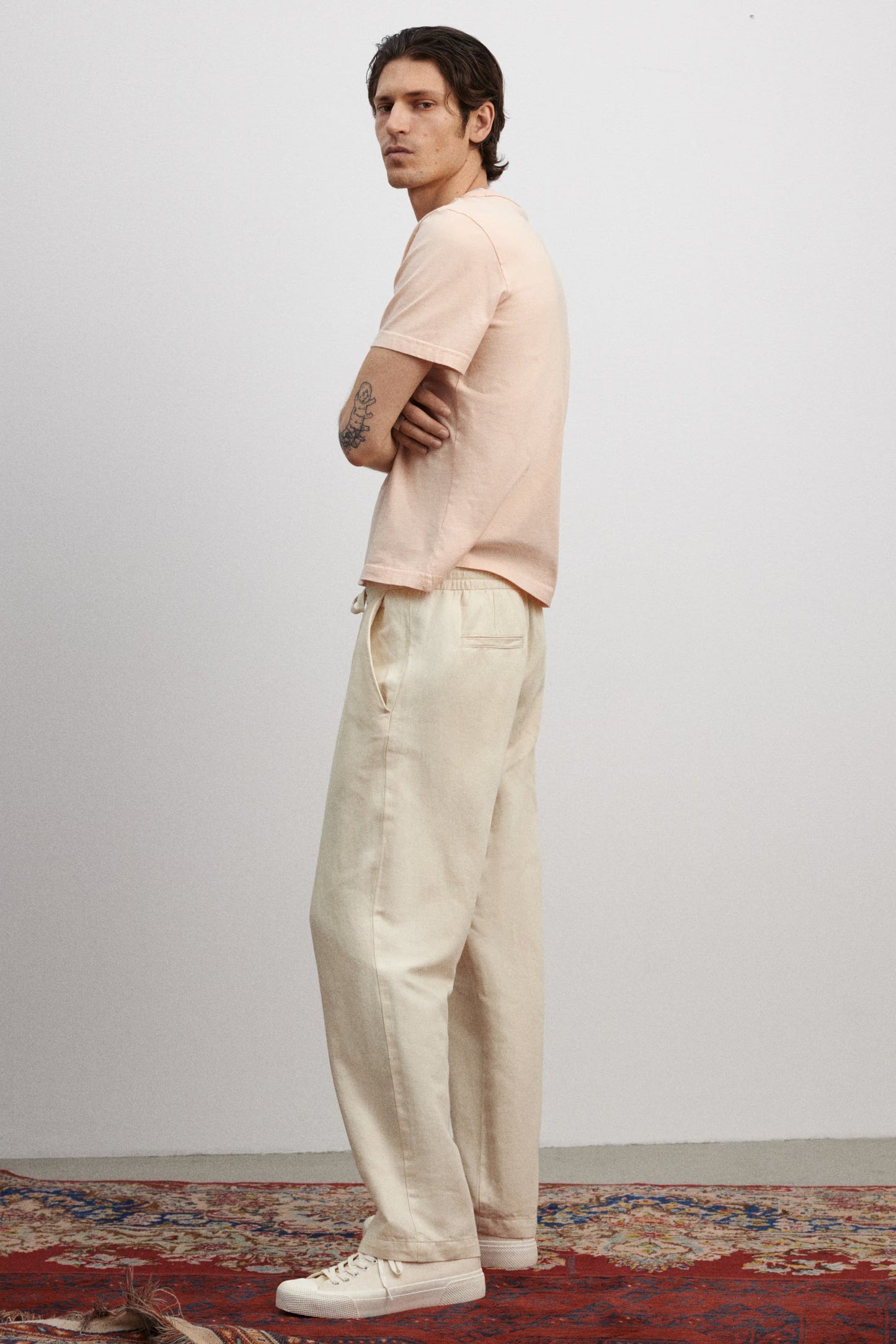Breezy Comfort, Effortless Style