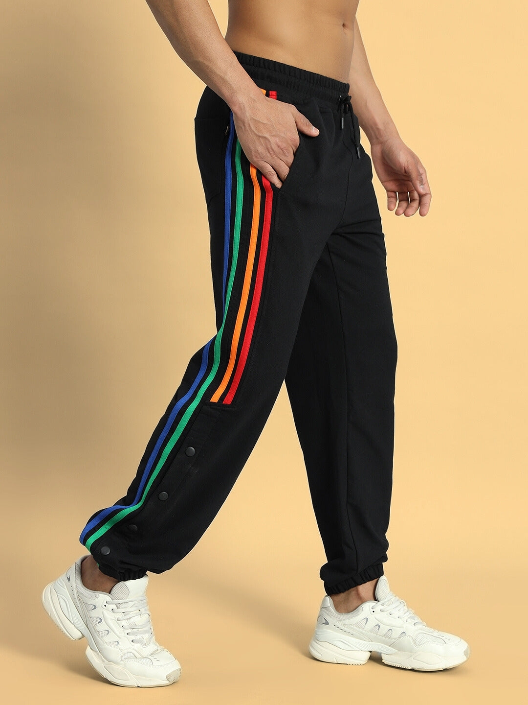 DUDS PRISM COLORFUL STRIPE JOGGERS (BLACK)